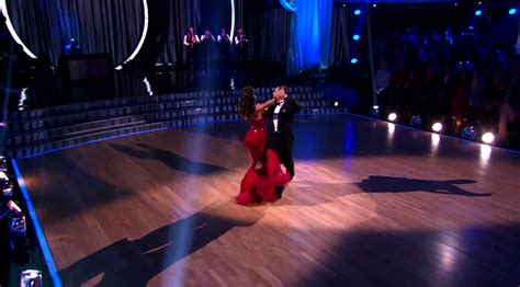 vanessa lachey nip slip|DWTS: Vanessa Lachey Recovers Flawlessly After Quickstep。